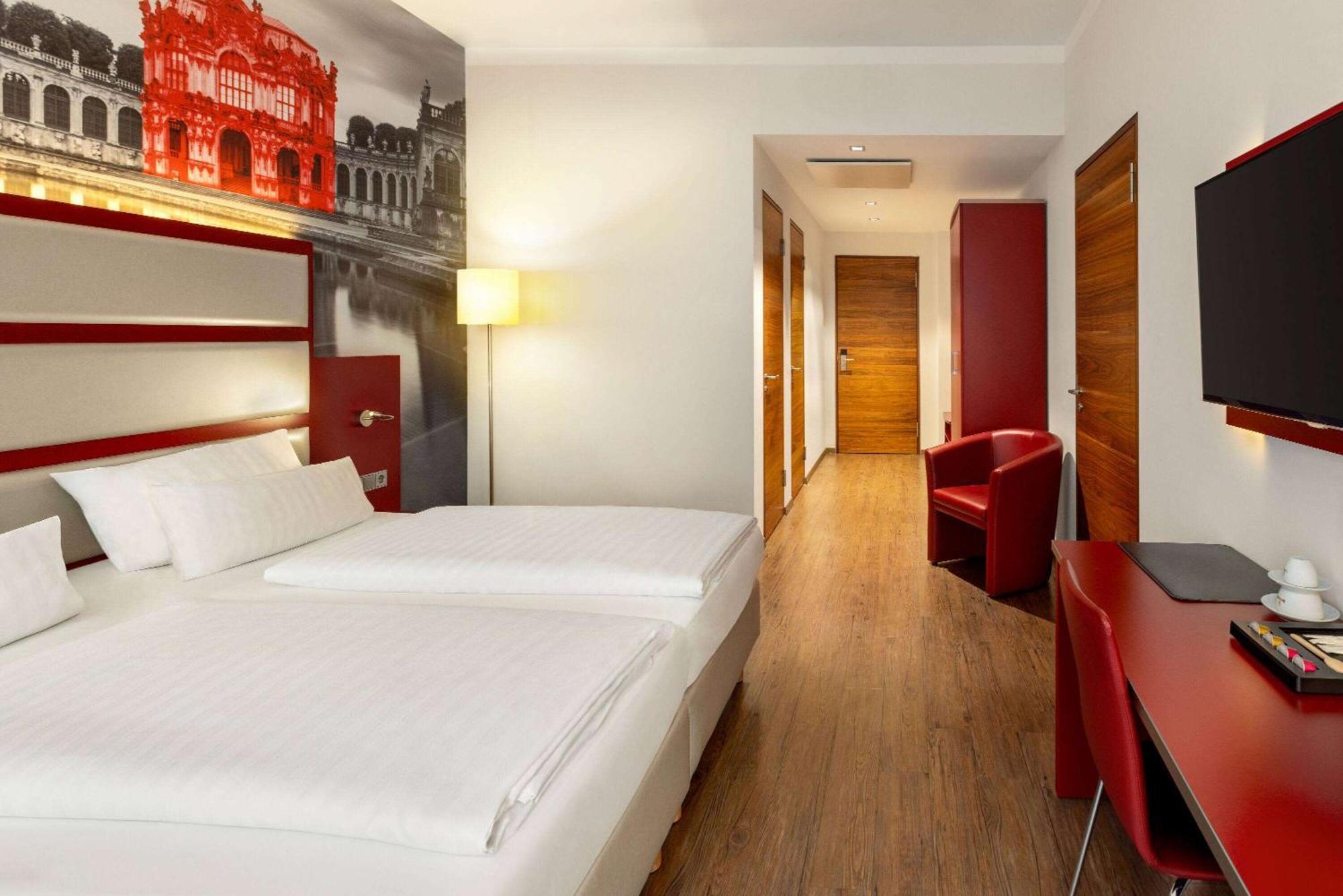 Double Room,1499235550:JPEG