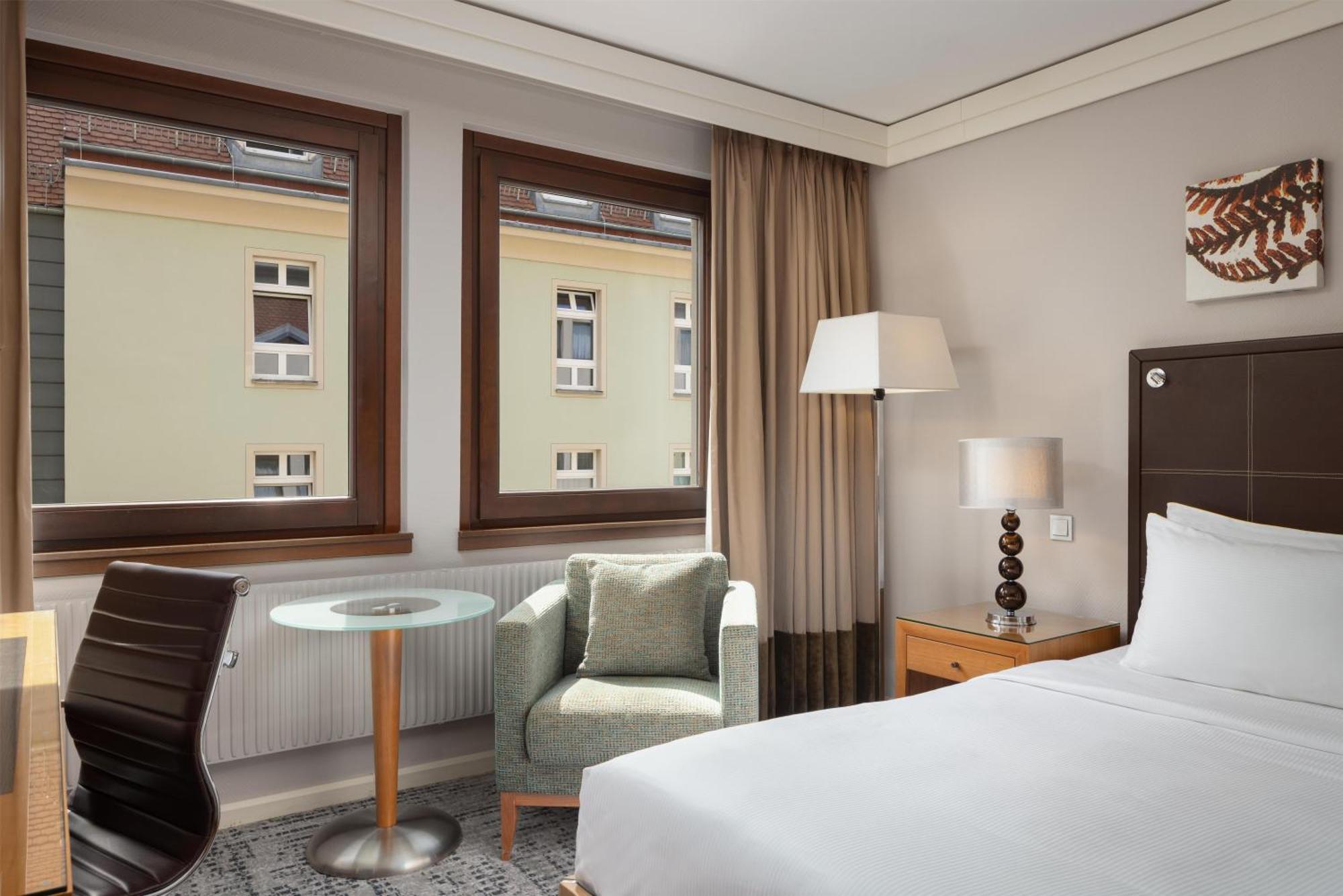 Queen Room