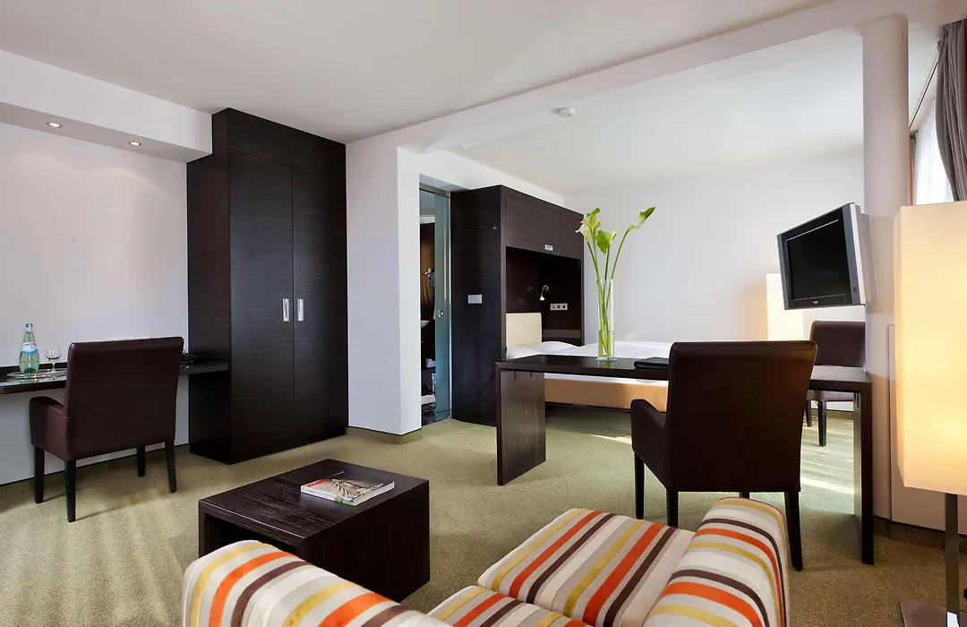 Radisson Blu Park Hotel & Conference Centre-1
